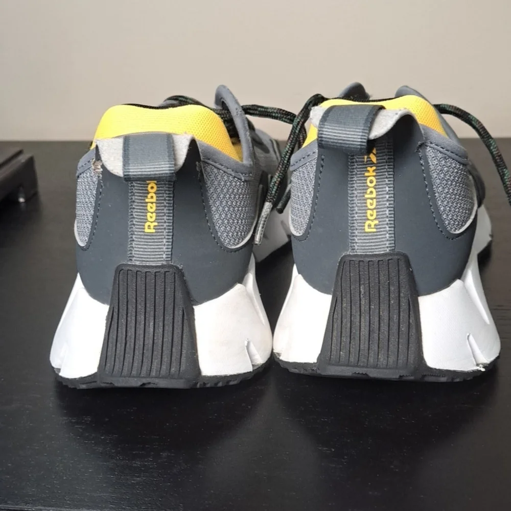 Reebok Zig Dynamica Running Shoes Big Kids 5.5 or Women's 7.5 24cm - Picture 7 of 17
